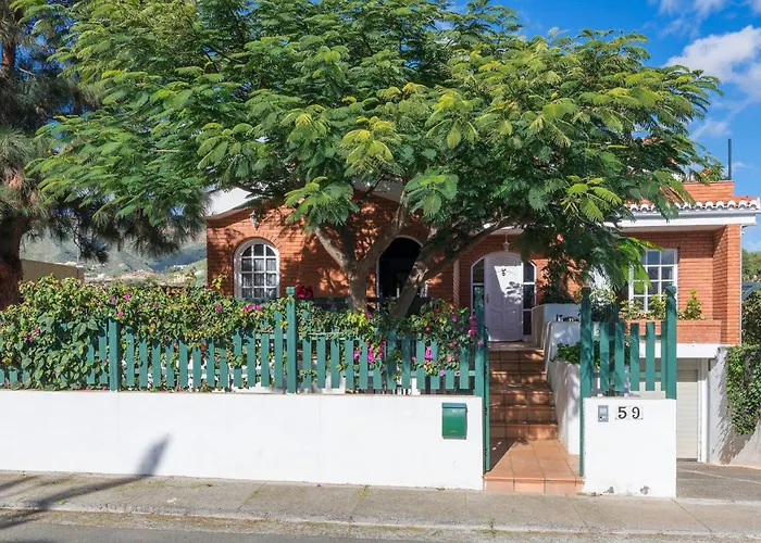 Будинок відпочинку Almendros *